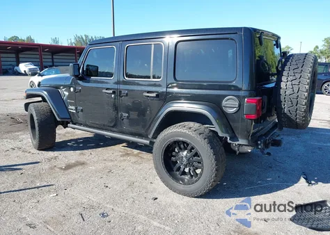 2018 Jeep Wrangler Unlimited Sahara 4X4 from USA, damaged, VIN 1C4HJXEG0JW330394